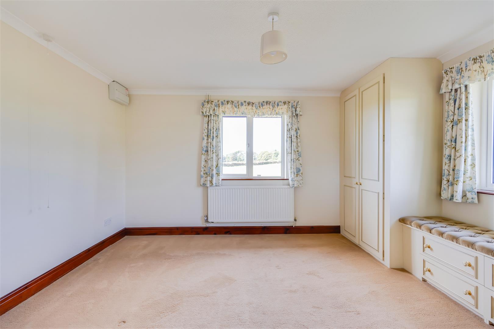 Twmpath Newydd, Colwinston,  Cowbridge, Vale of Glamorgan, CF71 7NJ